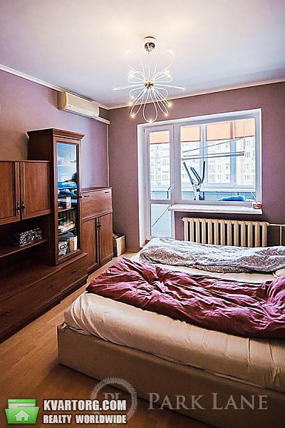 Sell 2-room apartment. Киев,  Гайдай — photo 3