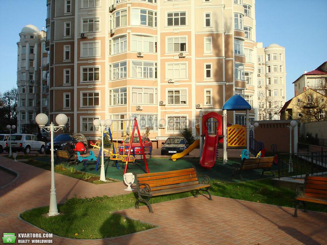 Sell 4-room apartment. Одесса, Каркашадзе переулок — photo 1