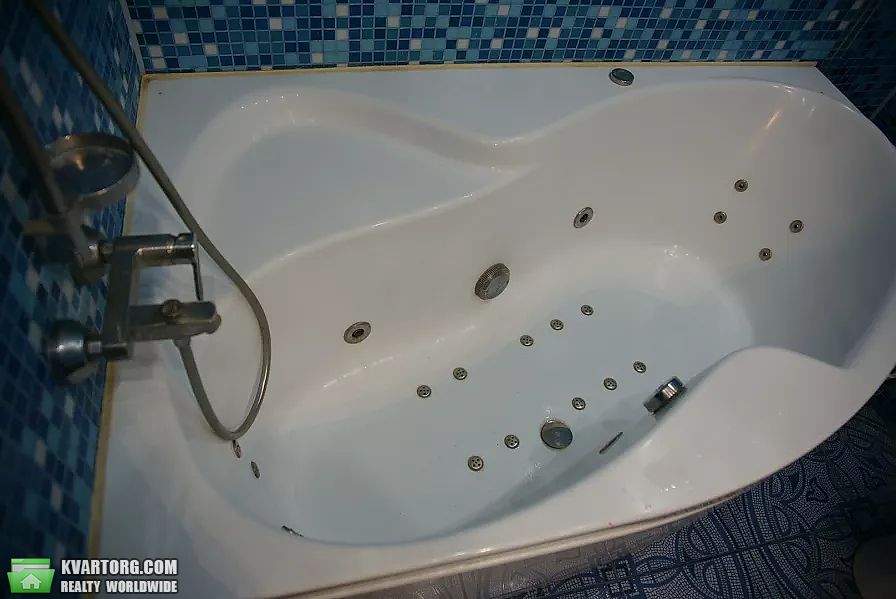 Rent out 3-room apartment. Киев,  Днепровская наб — photo 7