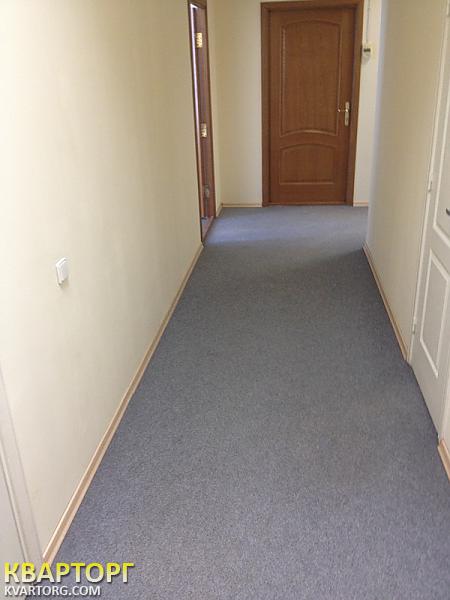Rent out office. Киев, Ярославов Вал — photo 1