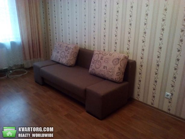Rent out 1-room apartment. Киев,  Завальная — photo 8