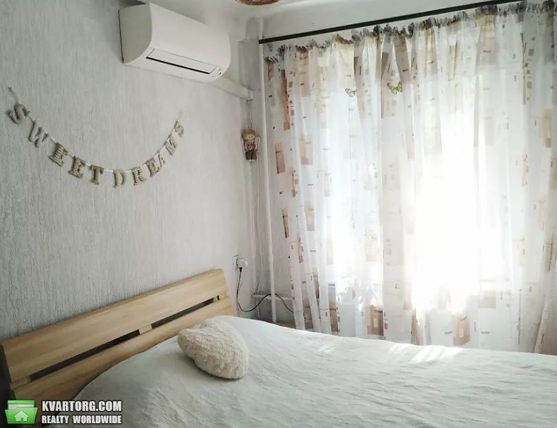 Rent out 2-room apartment. Киев,  Ольжича — photo 3