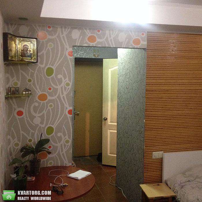 Sell 1-room apartment. Киев,  Вернадского бул — photo 3