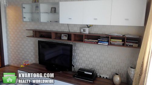 Sell 3-room apartment. Киев, Малиновского — photo 1