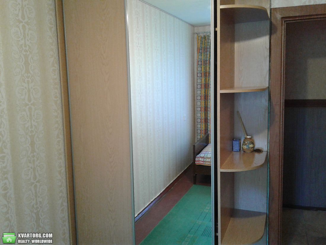 Rent out 3-room apartment. Киев,  Волкова — photo 8