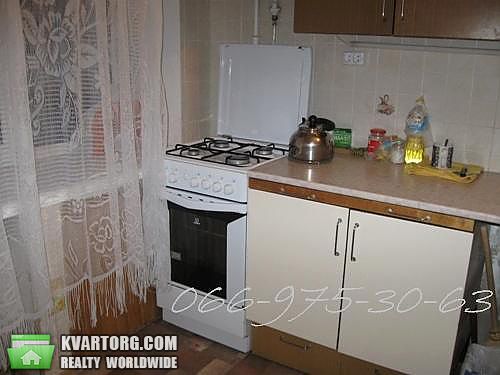 Rent out 1-room apartment. Киев,  Дегтяривская — photo 3