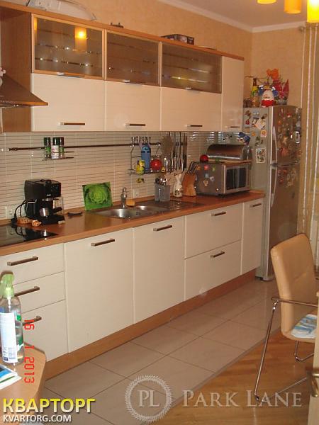 Sell 3-room apartment. Киев,  Окипной — photo 1