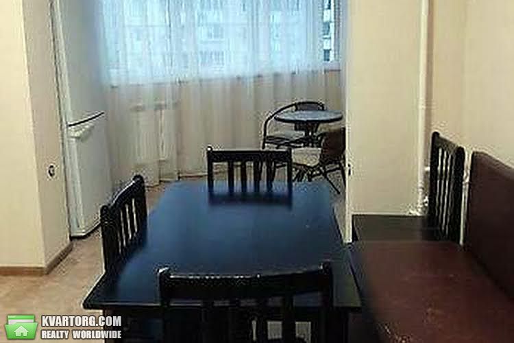 Rent out 2-room apartment. Киев,  Бальзака — photo 2
