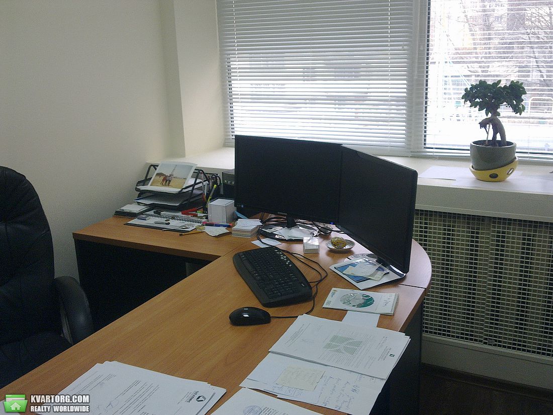 Rent out office. Киев, Черновола — photo 10