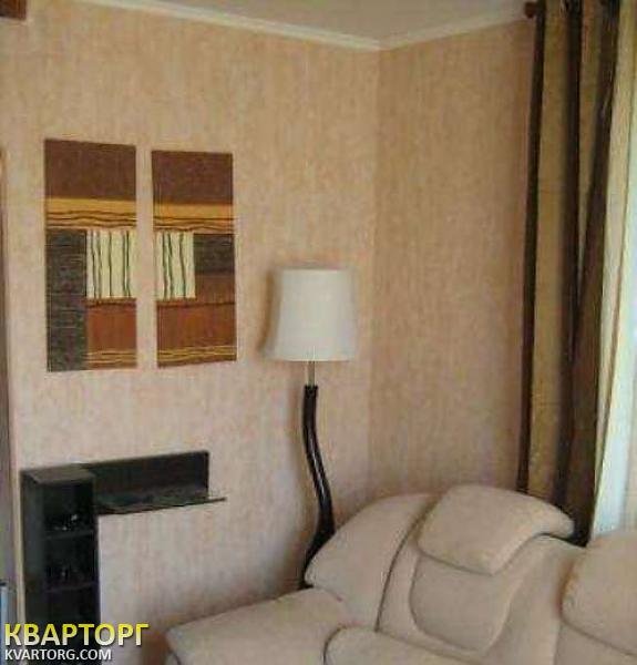 Rent out house. Киев, Русановские сады — photo 1