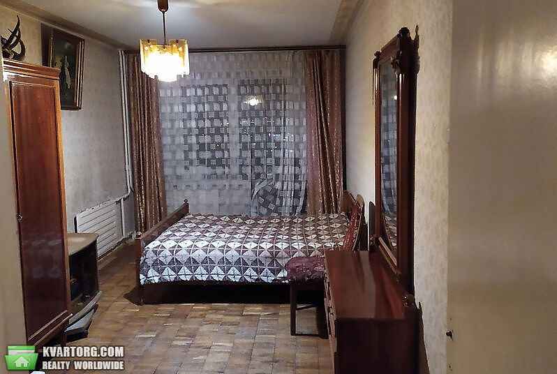 Sell 3-room apartment. Киев,  Ватутина пр — photo 3