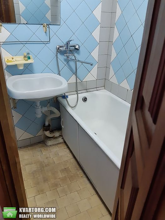Sell 2-room apartment. Киев, Кирилловская — photo 10