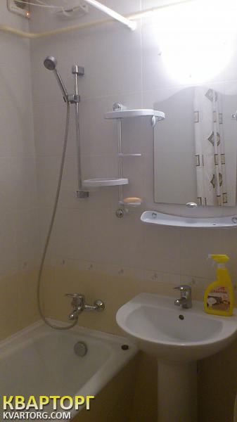 Rent out 2-room apartment. Одесса,  Черняховского — photo 1