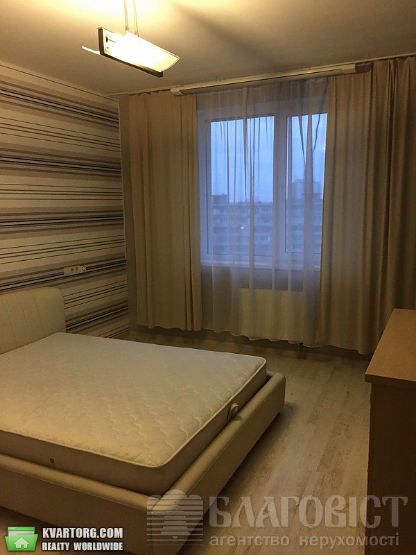 Sell 2-room apartment. Киев,  Вышгородская — photo 2