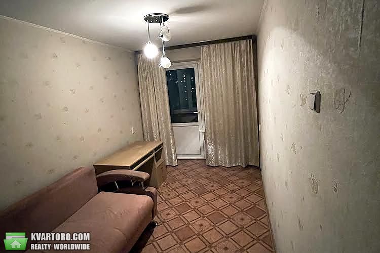 Sell 2-room apartment. Киев,  Зодчих — photo 4