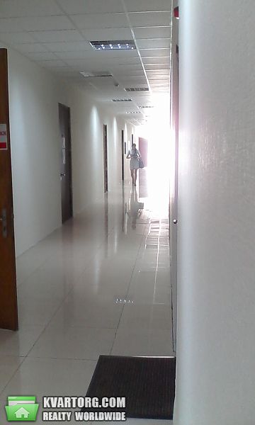 Rent out office. Киев, Эспланадная — photo 2