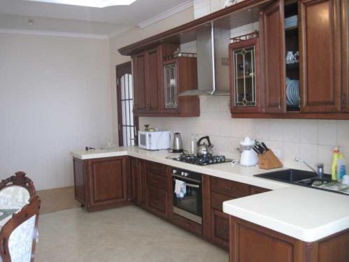 Rent out 1-room apartment. Одесса, Французский бульвар — photo 5