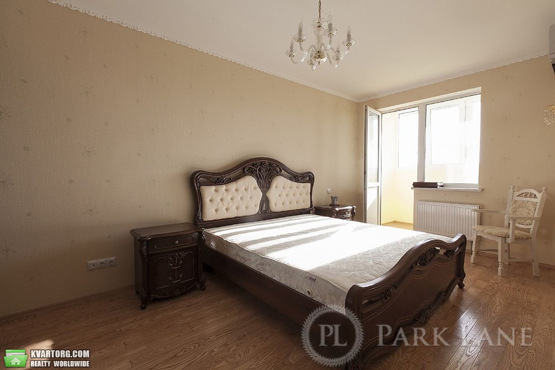 Sell 3-room apartment. Киев,  Баумана — photo 1