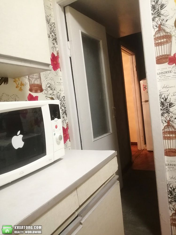 Rent out 2-room apartment. Киев,  Леси Украинки бул — photo 5
