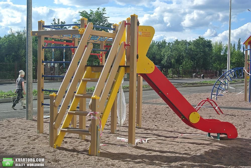 Sell 3-room apartment. Киев,  Лебедева — photo 2