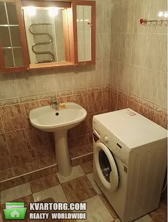 Rent out 2-room apartment. Киев,  Декабристов — photo 9