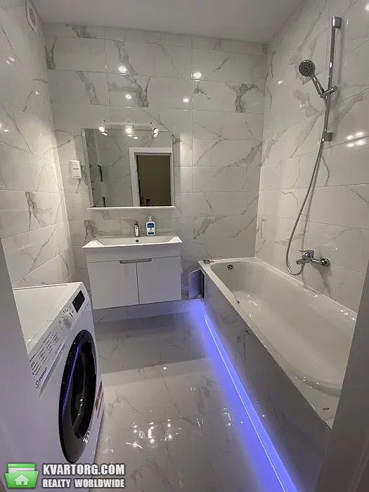 Sell 2-room apartment. Киев,  Феодосийская — photo 1