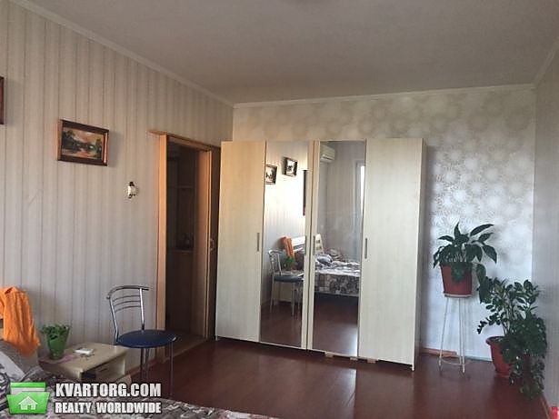 Sell 2-room apartment. Киев,  Заболотного — photo 3