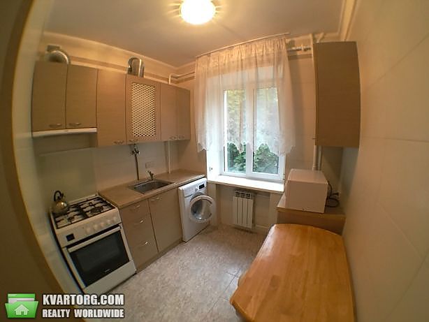 Rent out 3-room apartment. Киев,  Леси Украинки бул — photo 4