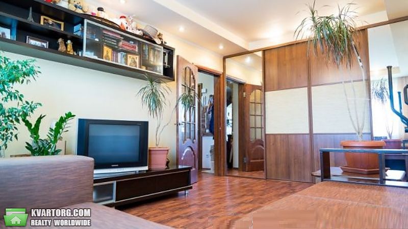 Sell 1-room apartment. Киев,  Приречная — photo 1