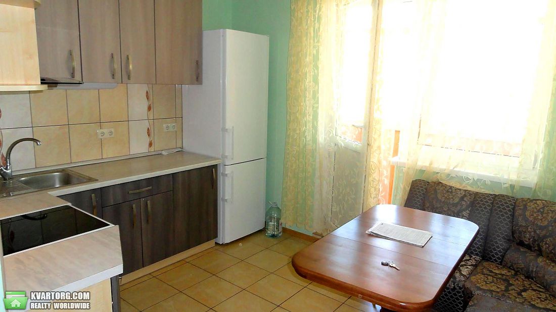 Rent out 1-room apartment. Киев,  Кондратюка Юрия — photo 1