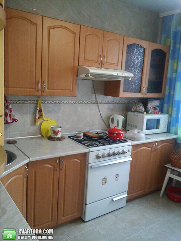 Sell 3-room apartment. Днепропетровск, Красный камень — photo 1