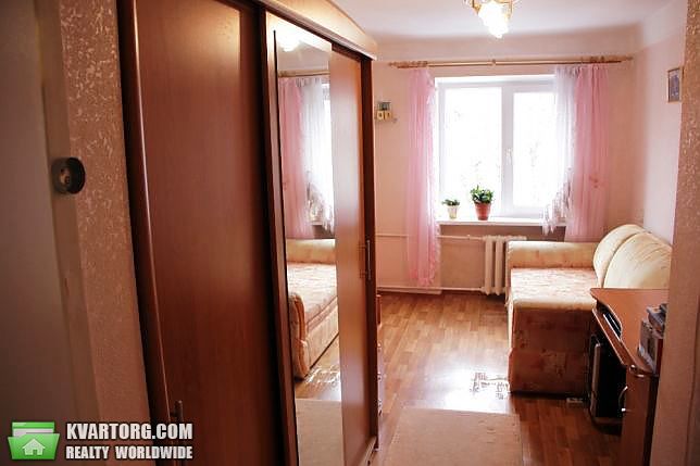 Sell 3-room apartment. Киев,  Метростроевская — photo 3