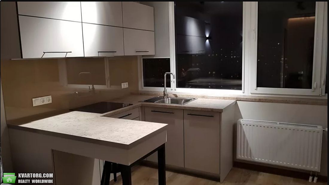 Rent out 2-room apartment. Киев,  Просвещения — photo 3