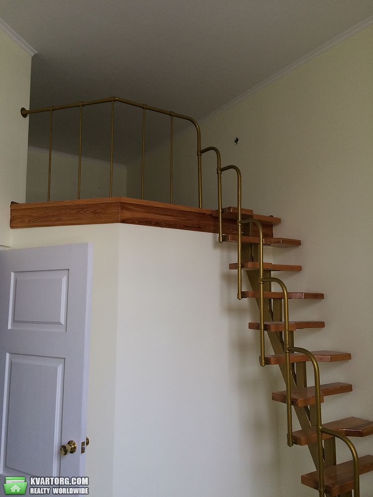 Sell 2-room apartment. Киев,  Владимирская — photo 2