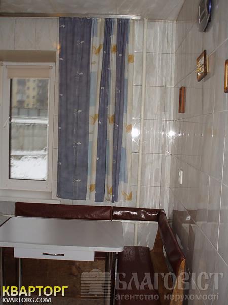 Sell 2-room apartment. Киев, ул. Леонида Первомайского — photo 9