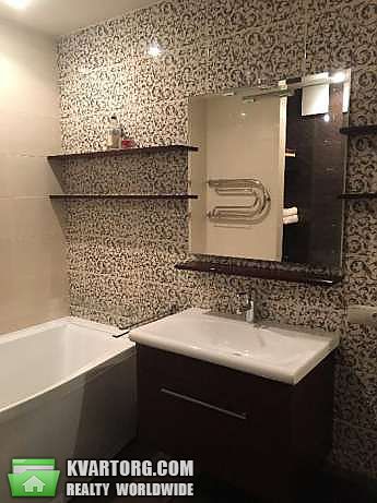 Rent out 2-room apartment. Киев,  Забилы — photo 8