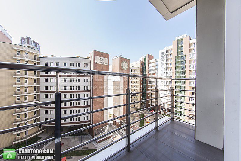 Rent out 2-room apartment. Киев,  Филатова — photo 8