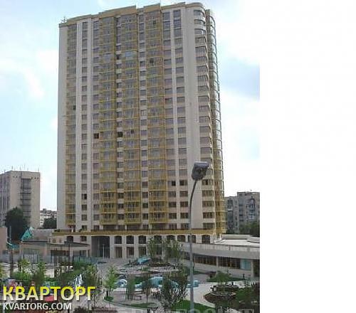Sell 3-room apartment. Киев,  40-летия Октября просп — photo 1
