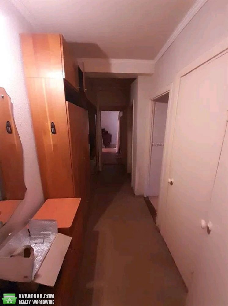 Rent out 3-room apartment. Киев,  Жмеринская — photo 2
