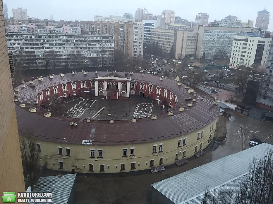 Rent out 3-room apartment. Киев,  Щорса — photo 6