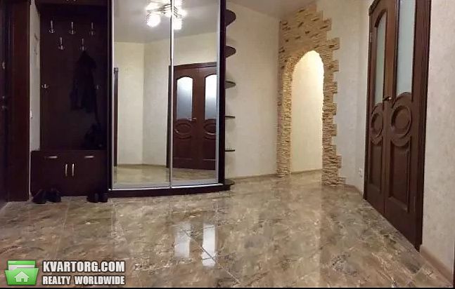 Rent out 3-room apartment. Киев, Елени Пчилки — photo 2