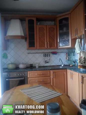 Sell 2-room apartment. Киев,  Маяковского — photo 2