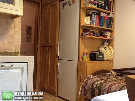 Sell 2-room apartment. Киев,  Щорса — photo 9