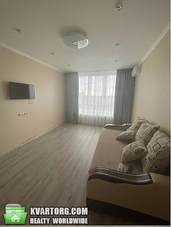 Rent out 2-room apartment. Киев,  Армянская — photo 3