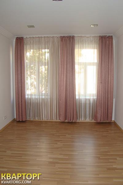 Rent out office. Киев,  Ильинская — photo 1