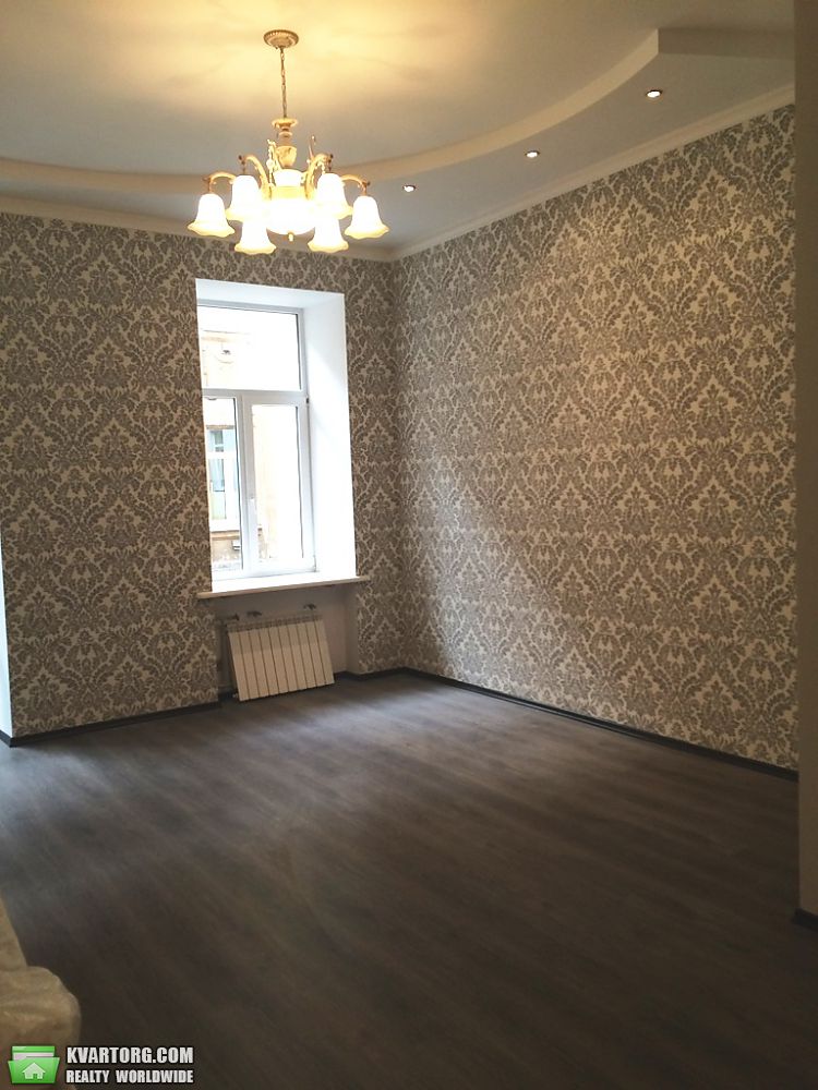 Sell 3-room apartment. Одесса, Дерибасовская — photo 1