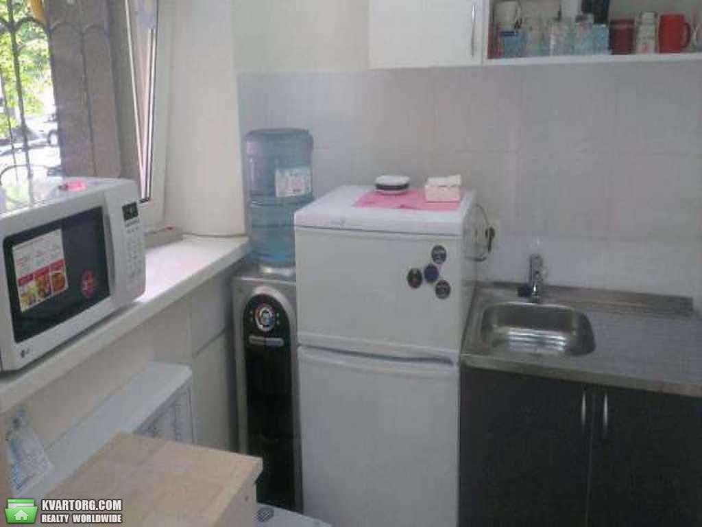 Rent out office. Киев,  Институтская — photo 1