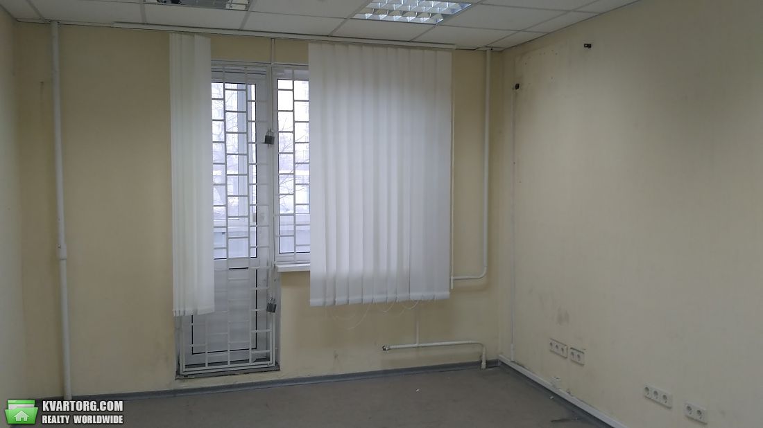 Rent out shop. Киев,  Декабристов — photo 7