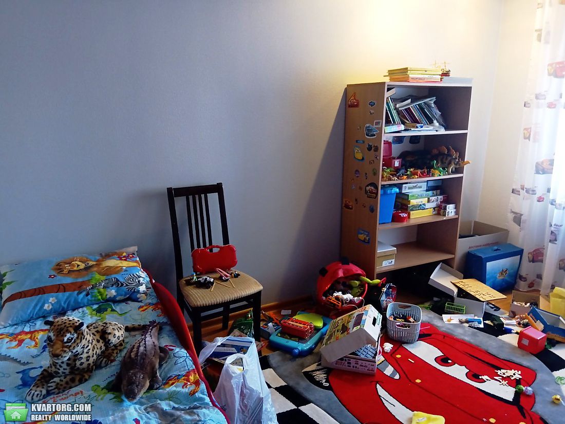 Sell 3-room apartment. Киев,  Милославская — photo 5