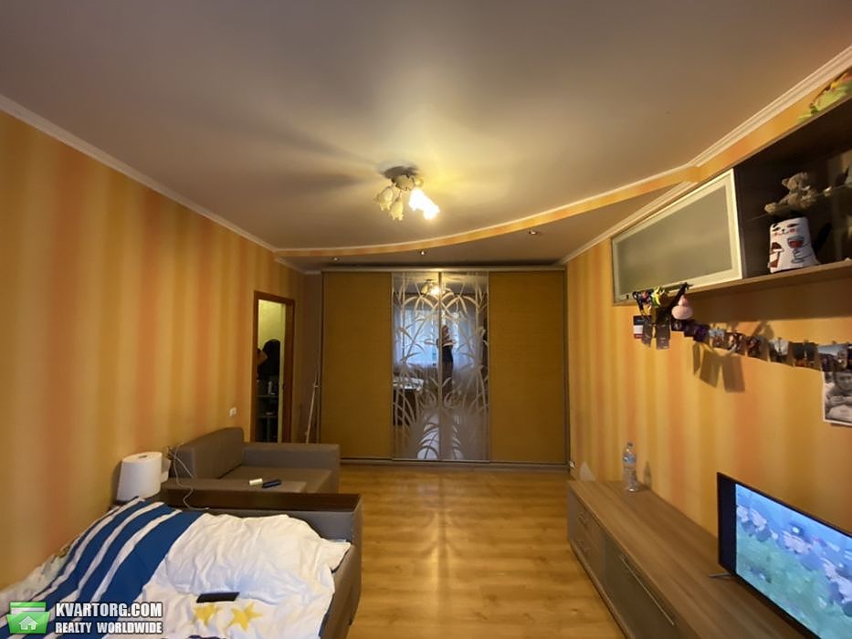 Sell 2-room apartment. Киев,  Лятошинского — photo 3
